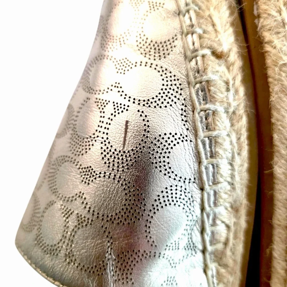 Coach Carley Metallic Pale Gold Signature Espadrille Flats Size 9.5